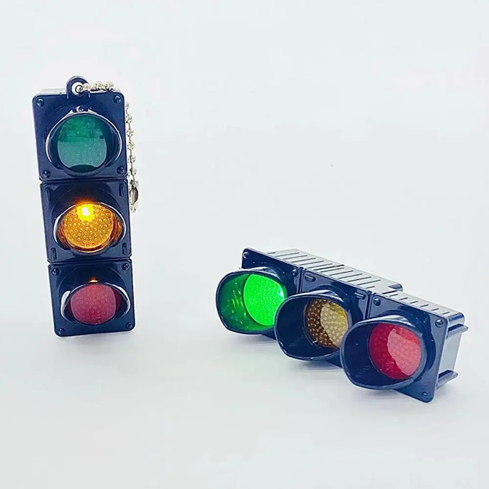 LED Traffic Light Keychain with Pedestrian Light, Fun Decorative Keyring